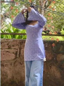 Floral Print Bell Sleeve Kurta