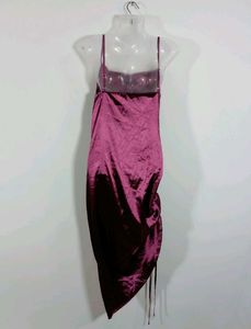 brand new (urbanic)Satin Ruched Midi Dress