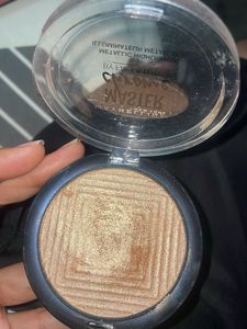 Maybelline Master Chrome Highlighter