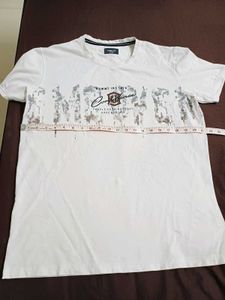 Stylish Men's White Graphic T-Shirt
