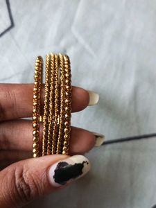 Full Set Bangles, Earrings And Hair Clip