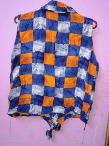 🎀150rs SALE🎀Checkered Tie-Front Sleeveless Shirt
