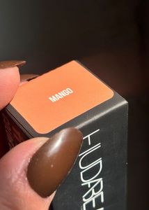 Huda Beauty color corrector - mango