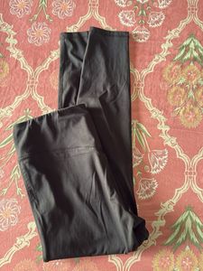 H&amp;M set of 2 Gray &amp; Black Activewear Leggings