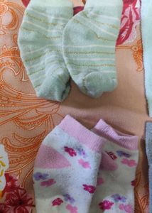 Baby Crawling Safety Combo (2 Pairs Anti-Slip Knee