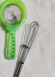 Kitchen Spoon,Whisk And Strainer