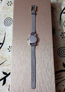 Fast-track Silver Mesh Strap Watch