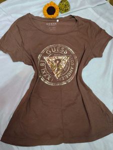 Guess Brown Logo Graphic Tee
