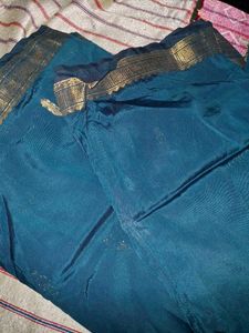 Elegant Teal Saree with Gold Border