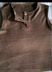 Ribbed Button-Up Sleeveless Top