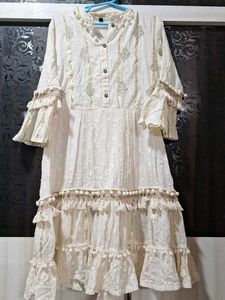 Elegant Cream &amp; Gold Embroidered Kurta