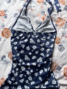 Backless Floral Halter Neck Midi Dress