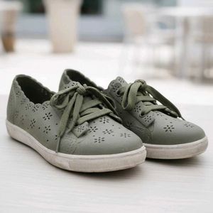 Zudio Olive Green casual shoes