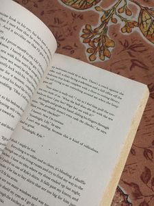 It Ends With Us by Colleen Hoover