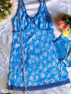Cute Blue Daisy Print Sleep Set