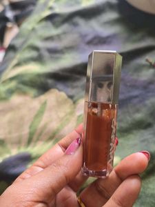 Fenty Beauty Gloss Bomb Cream