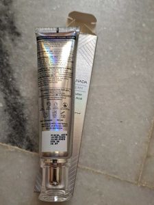 Face Canada Strobe Cream - Silver Glow