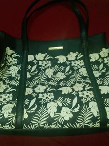 Stylish Floral Tote Bag