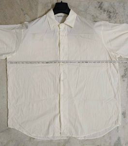Men's Off White Short Sleeve Button-Up Shirt
