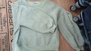 Cozy Green Pullover Sweater