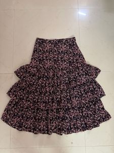Street 9 Tiered Floral Midi Skirt