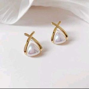 Pearl & Gold Tone Earrings