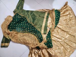 Elegant Green Kurta with Golden Gharara