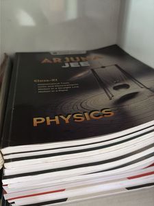 Arjuna JEE Class 11 PCM module