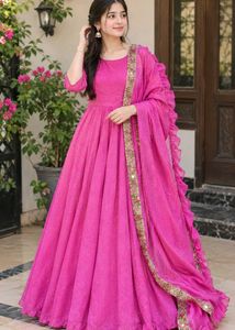 Beautiful Dress With Dupatta