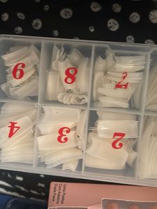 nail art items