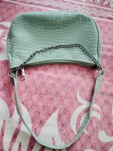 20.Stylish Croc-Embossed Shoulder Bag