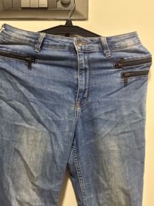 Blue Skinny Fit Jeans with Zipper Detail