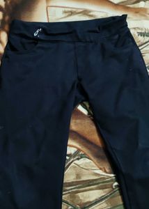 2 ladies zeans Stylish Blue Denim Jeans