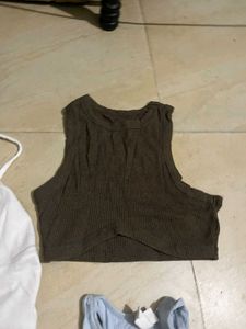Bundle of 4 Women's Tops