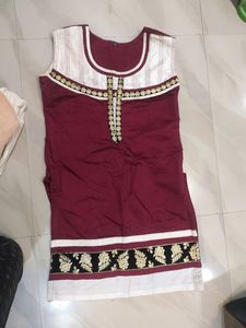 Maroon &amp; Off-White 3-Piece Salwar Suit Set