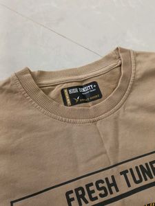 Fresh Tunes Graphic Sweatshirt