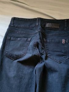 Dark Wash Slim fit jeans