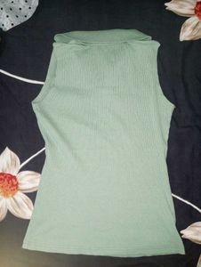Mossimo Green Ribbed Tank Top ☘️💚