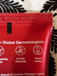 PHD Ceramide Hydrating Cleanser