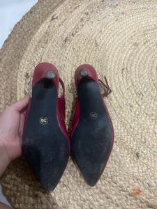 set of 2 heels  Red Patent &amp; blue kitten he