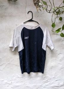 Reebok T-Shirt