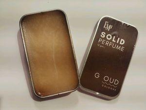 solid 5 perfume+ free Gift card
