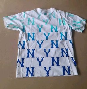 NY Yankees Graphic Tee