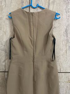 Elegant Tan Sleeveless Dress