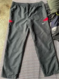 Nike Men's Black Athletic Pants - 48 Waist