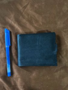 Black Leather Bifold Wallet