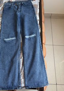 Women's Ripped Wide Leg Jeans
