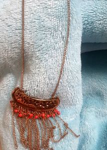 Trendy Matt Finishing Long Neckpiece