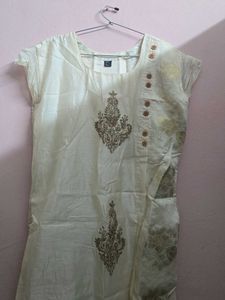 Elegant Cream &amp; Gold Brocade Salwar Kameez
