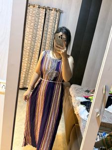 Maxi Dress with Embellished Neckline🎀🦋